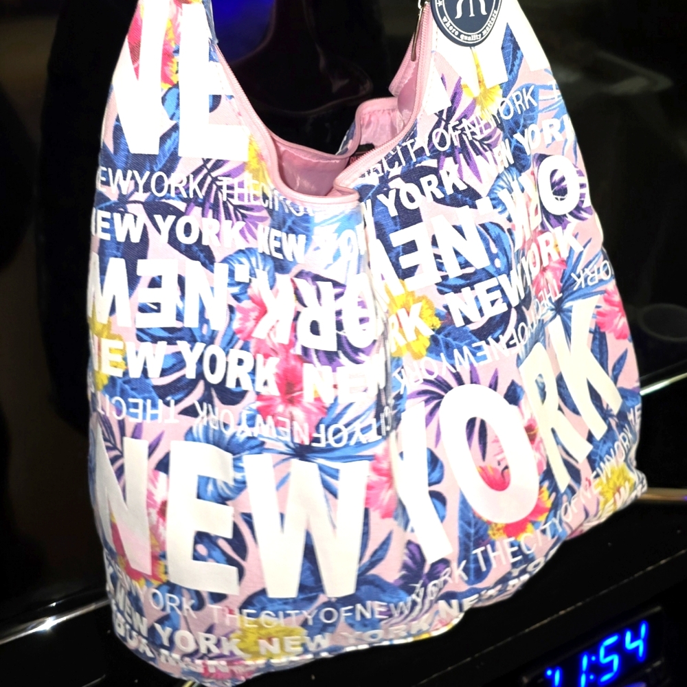 Womens NewYork canvas shoulder bag